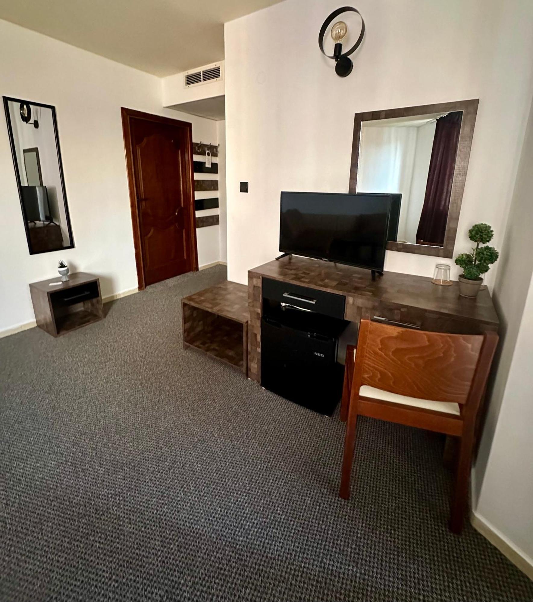 Brilliance Hotel Varna Ruang foto