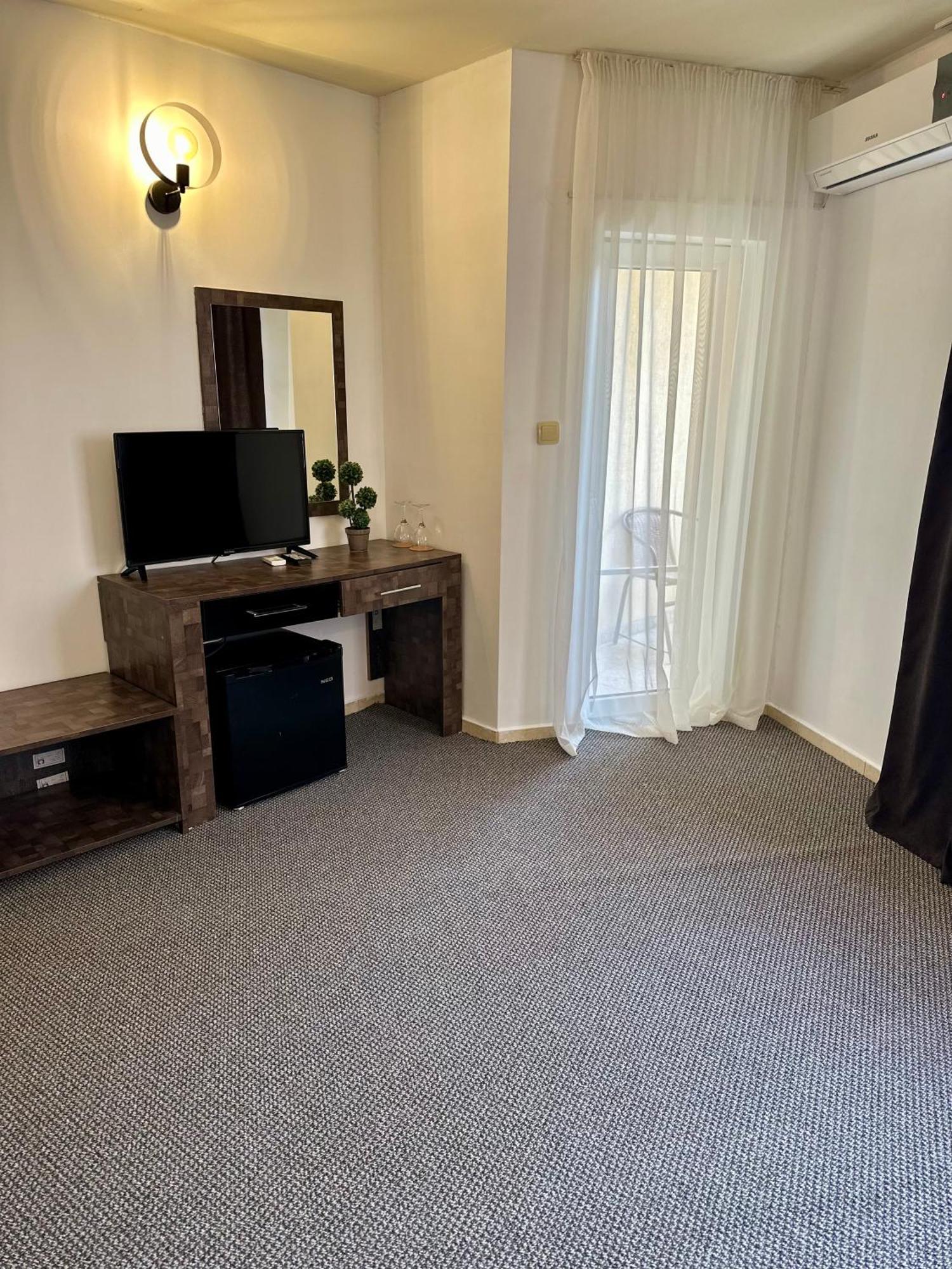 Brilliance Hotel Varna Ruang foto